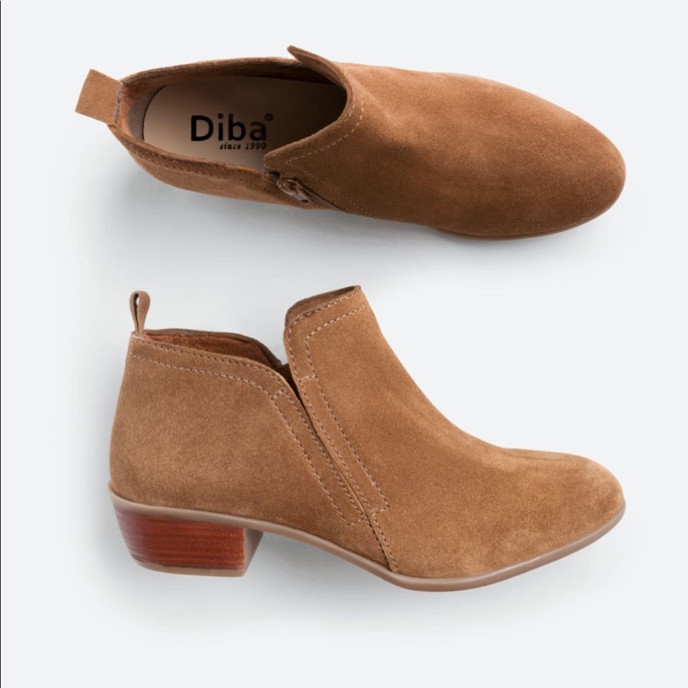 Suede bootie